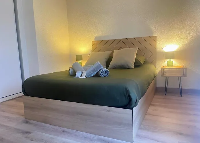 2 Min Rois De Majorque, Netflix, Air Conditioning